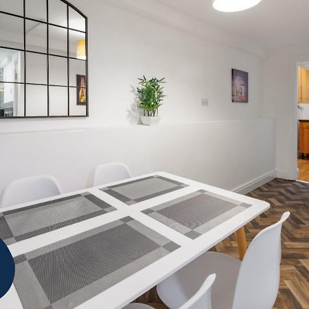 Flatzy - Modern Apartment Close To Football Stadiums Liverpool Eksteriør billede