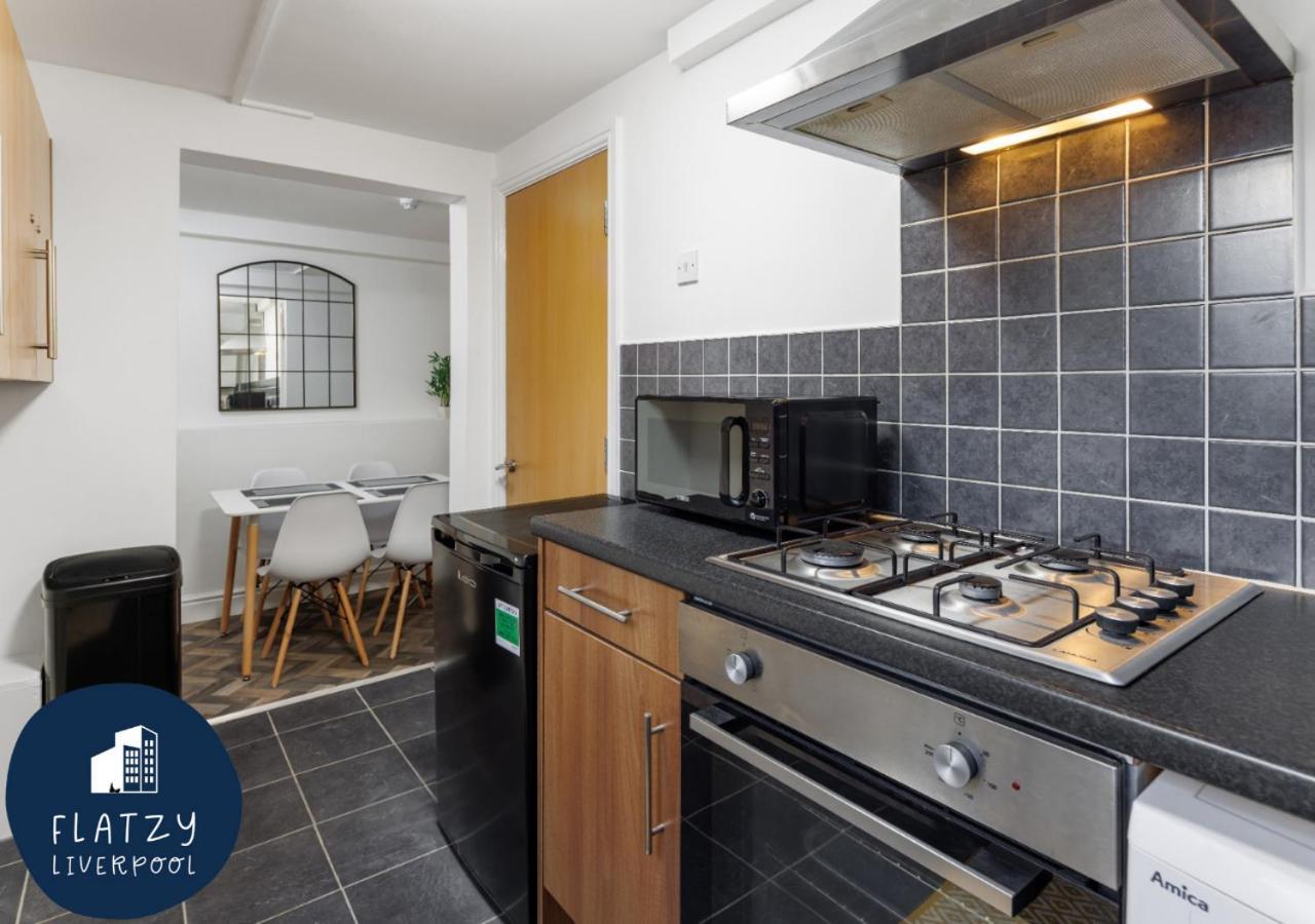 Flatzy - Modern Apartment Close To Football Stadiums Liverpool Eksteriør billede